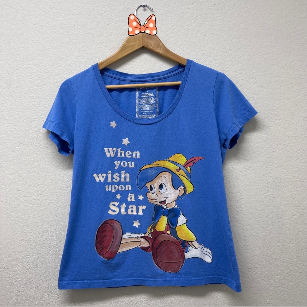 DISNEY STORE Pinocchio 🦗 ⭐️“When you wish upon a star” Blue Tee, Size Large